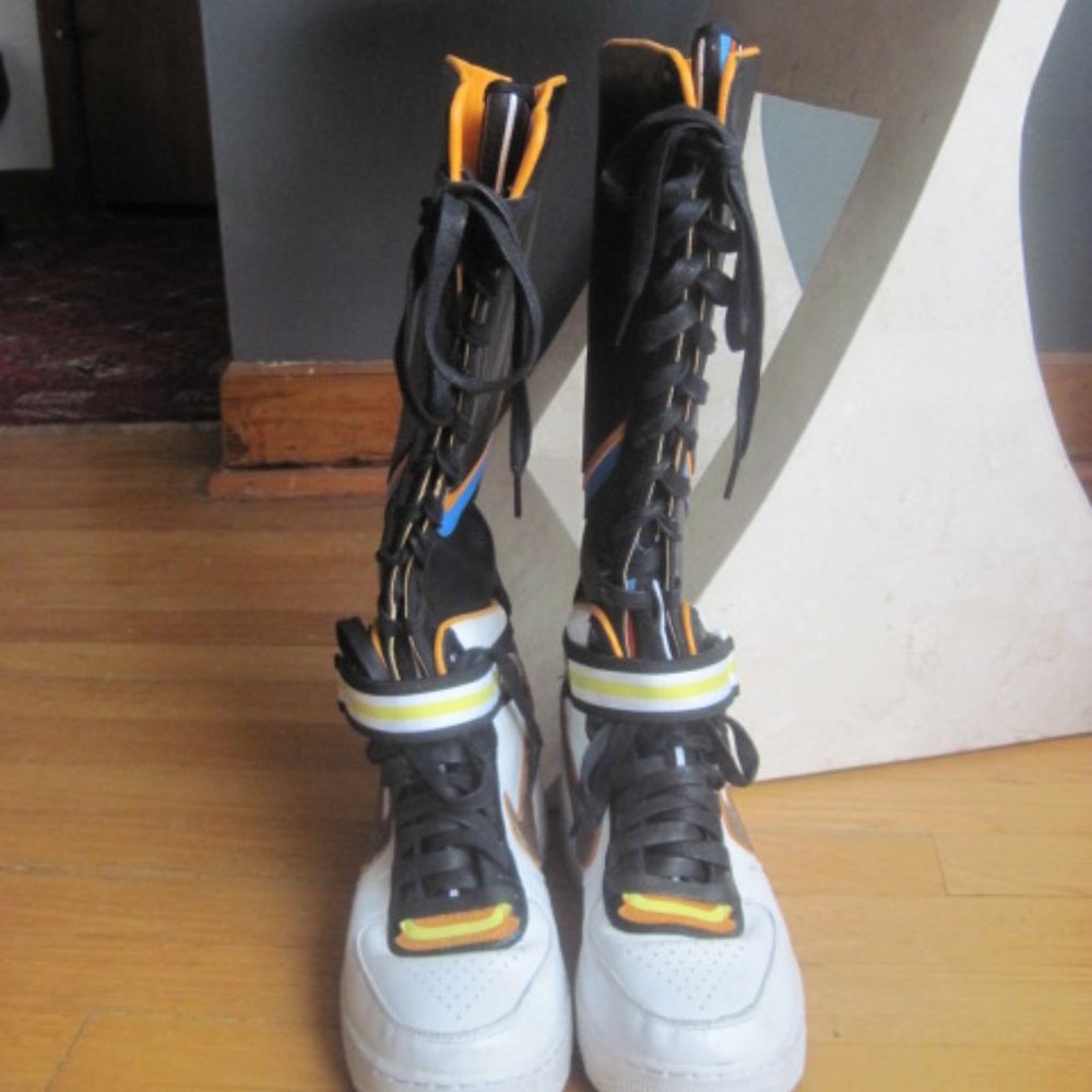 AUTHENTIC WOMEN'S NIKE RT AIR FORCE 1 RICCARDO TISCI BOOTS 669918-120 SIZE 9